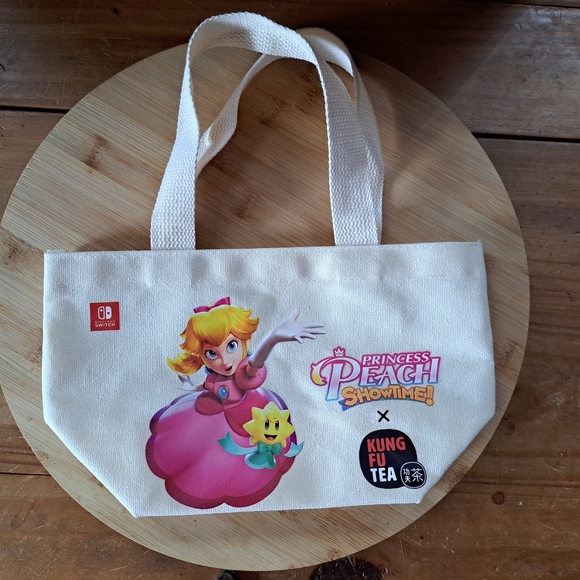 Nintendo Switch Carry Case, Limited Edition, Princess Peach Canvas Tote, Mario - Picture 1 of 9